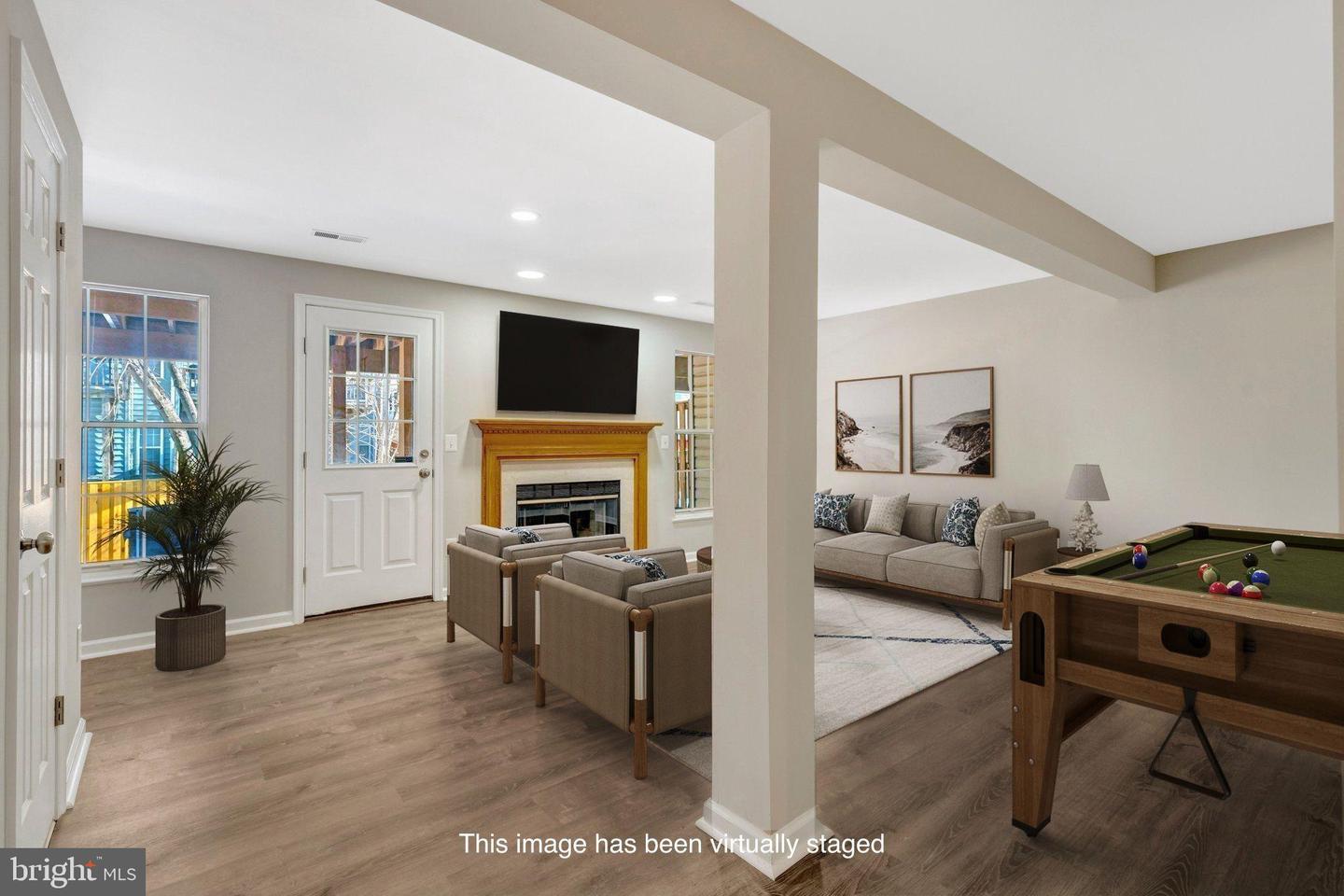 20372 BRIARCLIFF TER, STERLING, Virginia 20165, 3 Bedrooms Bedrooms, 7 Rooms Rooms,2 BathroomsBathrooms,Residential,For sale,20372 BRIARCLIFF TER,VALO2113692 MLS # VALO2113692