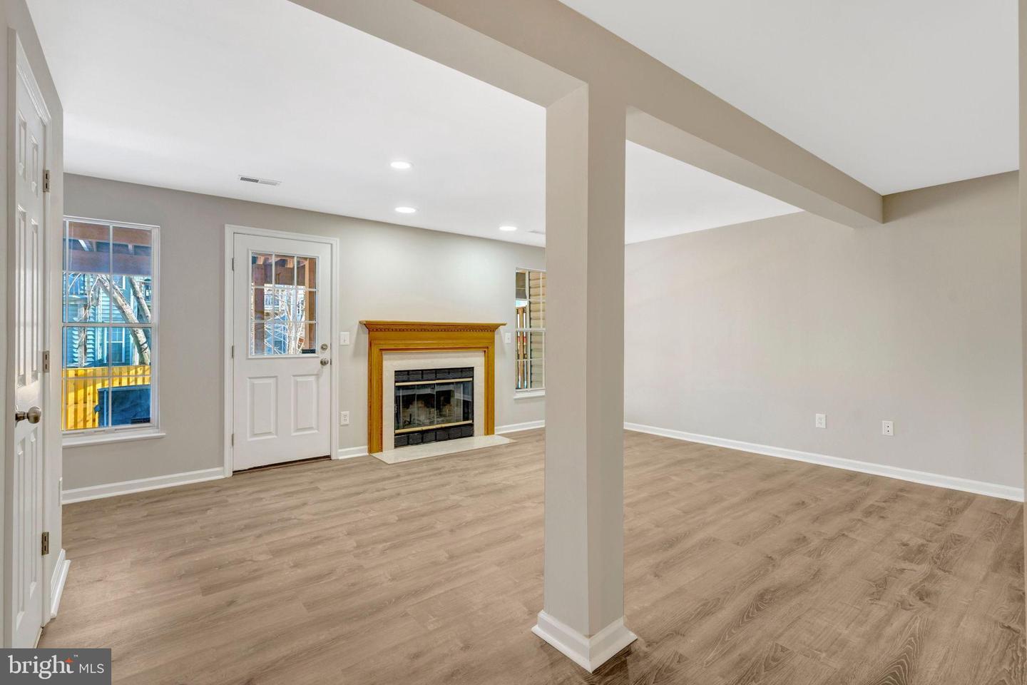 20372 BRIARCLIFF TER, STERLING, Virginia 20165, 3 Bedrooms Bedrooms, 7 Rooms Rooms,2 BathroomsBathrooms,Residential,For sale,20372 BRIARCLIFF TER,VALO2113692 MLS # VALO2113692