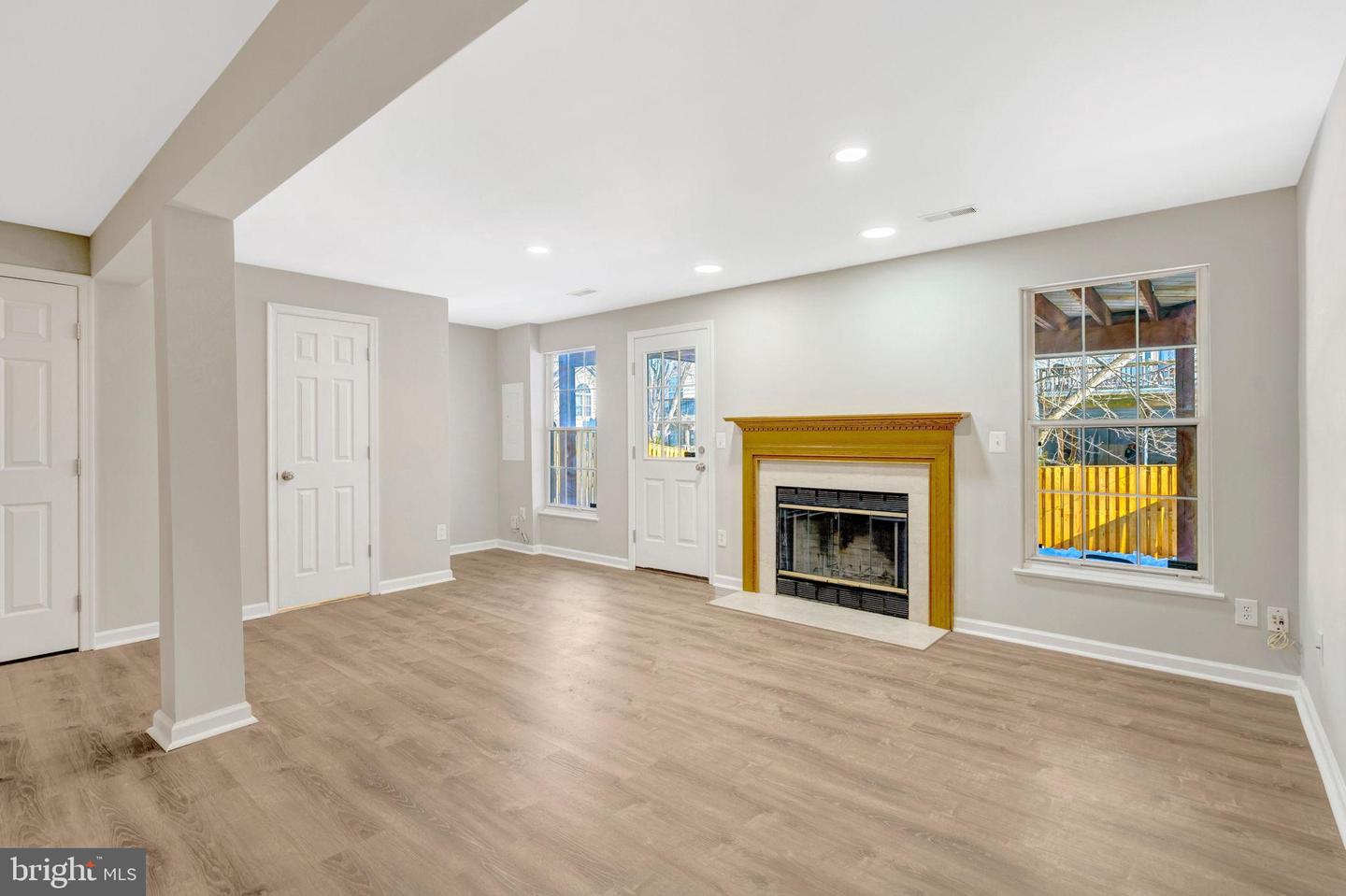 20372 BRIARCLIFF TER, STERLING, Virginia 20165, 3 Bedrooms Bedrooms, 7 Rooms Rooms,2 BathroomsBathrooms,Residential,For sale,20372 BRIARCLIFF TER,VALO2113692 MLS # VALO2113692