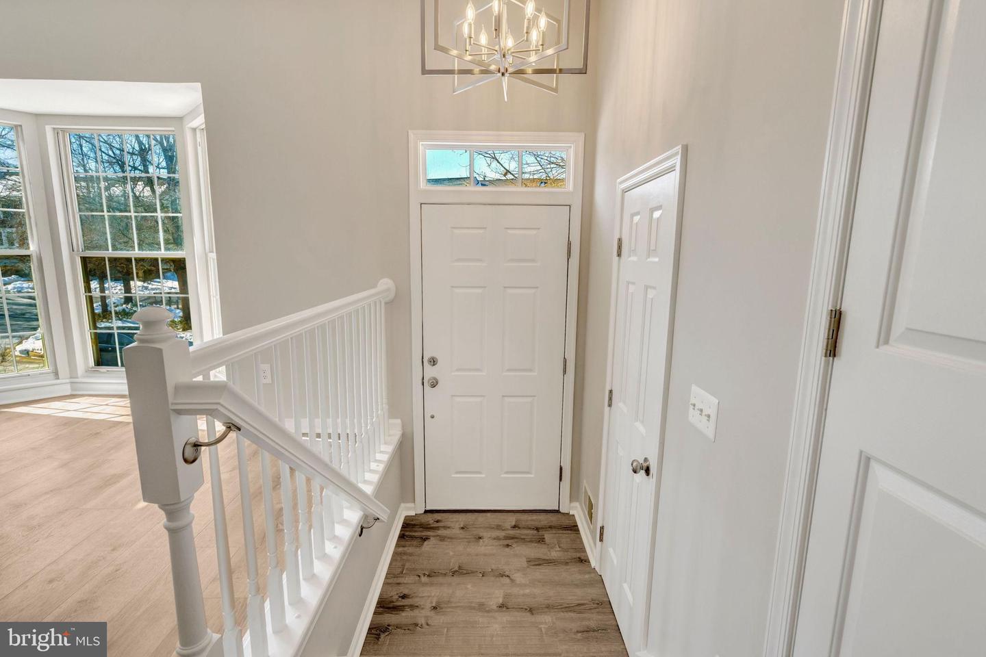 20372 BRIARCLIFF TER, STERLING, Virginia 20165, 3 Bedrooms Bedrooms, 7 Rooms Rooms,2 BathroomsBathrooms,Residential,For sale,20372 BRIARCLIFF TER,VALO2113692 MLS # VALO2113692