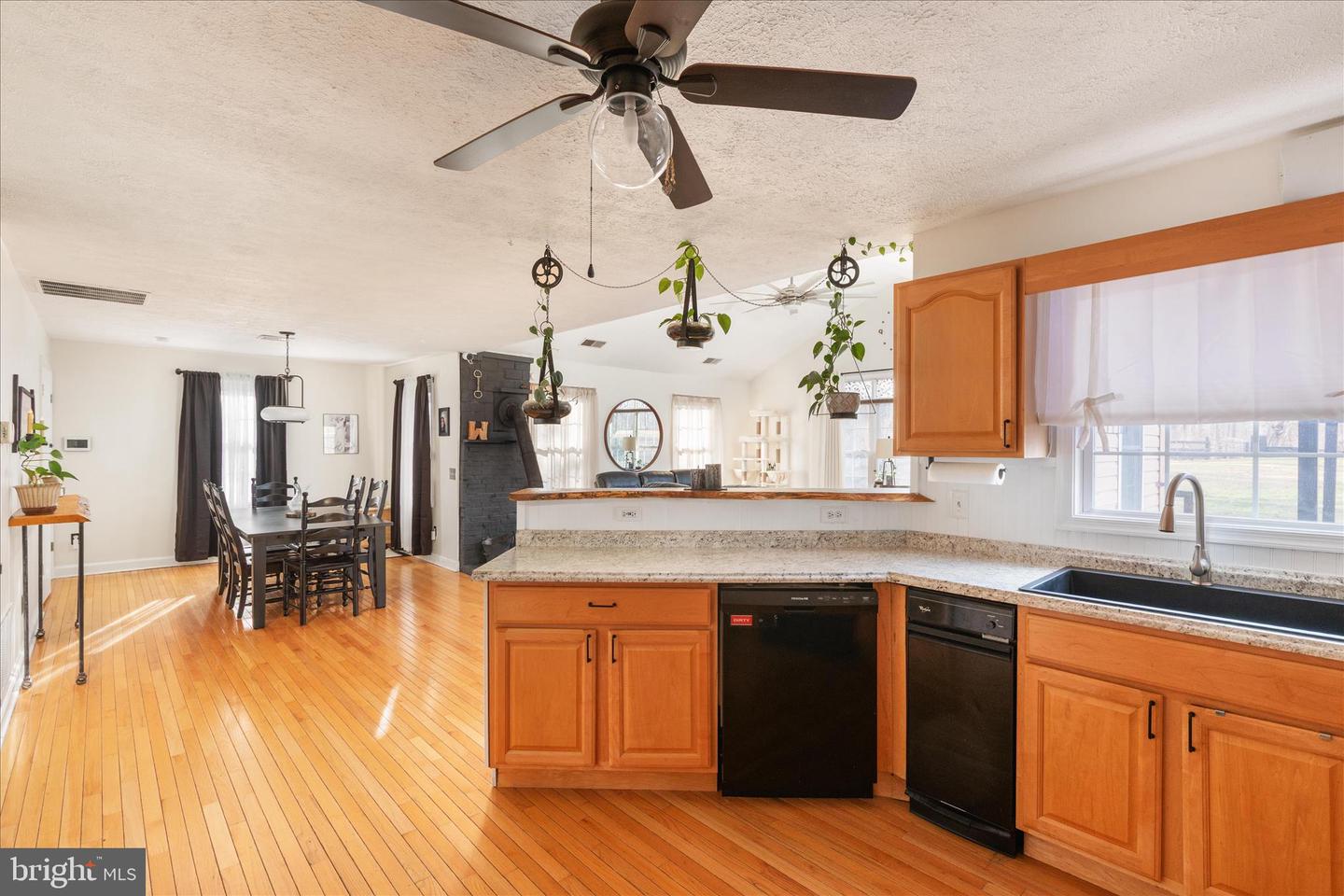 4364 BELVOIR RD, MARSHALL, Virginia 20115, 5 Bedrooms Bedrooms, ,2 BathroomsBathrooms,Residential,For sale,4364 BELVOIR RD,VAFQ2020088 MLS # VAFQ2020088 4364 BELVOIR RD, MARSHALL, Virginia 20115, 5 Bedrooms Bedrooms, ,2 BathroomsBathrooms,Residential,For sale,4364 BELVOIR RD,VAFQ2020088 MLS # VAFQ2020088