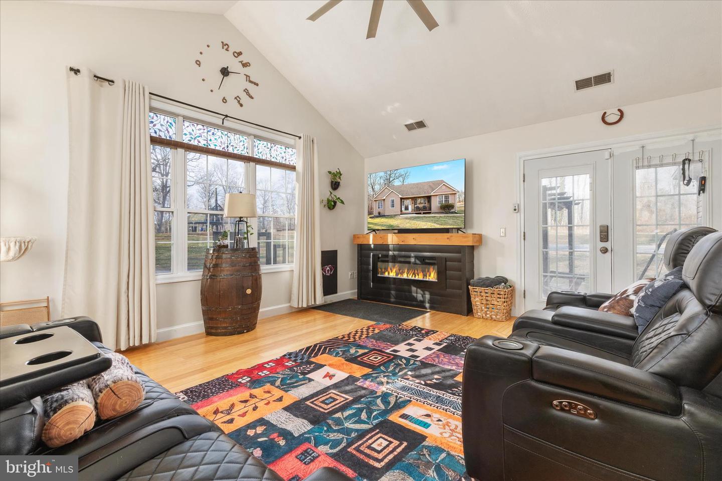 4364 BELVOIR RD, MARSHALL, Virginia 20115, 5 Bedrooms Bedrooms, ,2 BathroomsBathrooms,Residential,For sale,4364 BELVOIR RD,VAFQ2020088 MLS # VAFQ2020088 4364 BELVOIR RD, MARSHALL, Virginia 20115, 5 Bedrooms Bedrooms, ,2 BathroomsBathrooms,Residential,For sale,4364 BELVOIR RD,VAFQ2020088 MLS # VAFQ2020088