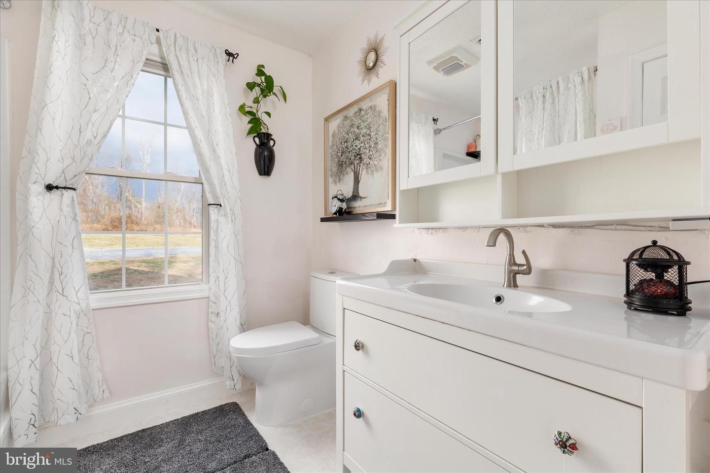 4364 BELVOIR RD, MARSHALL, Virginia 20115, 5 Bedrooms Bedrooms, ,2 BathroomsBathrooms,Residential,For sale,4364 BELVOIR RD,VAFQ2020088 MLS # VAFQ2020088 4364 BELVOIR RD, MARSHALL, Virginia 20115, 5 Bedrooms Bedrooms, ,2 BathroomsBathrooms,Residential,For sale,4364 BELVOIR RD,VAFQ2020088 MLS # VAFQ2020088