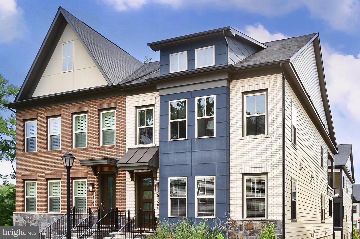 6127 OLIVET DR, ALEXANDRIA, Virginia 22315, 3 Bedrooms Bedrooms, ,2 BathroomsBathrooms,Residential,For sale,6127 OLIVET DR,VAFX2285162 MLS # VAFX2285162