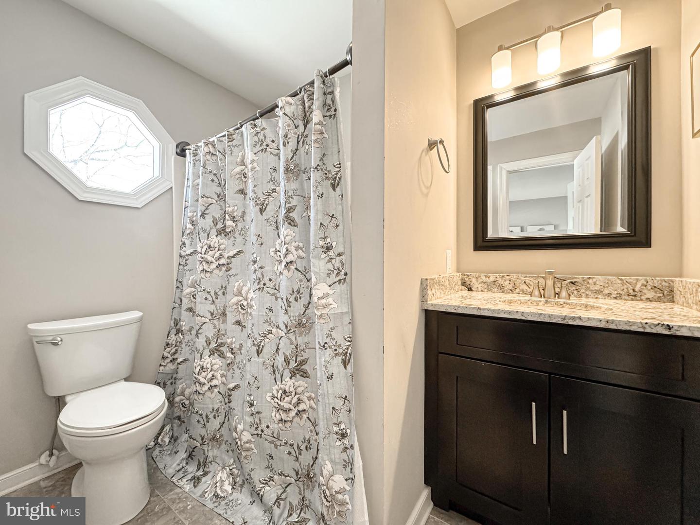 1306 KENMORE AVE #4, FREDERICKSBURG, Virginia 22401, 3 Bedrooms Bedrooms, ,3 BathroomsBathrooms,Residential,For sale,1306 KENMORE AVE #4,VAFB2009508 MLS # VAFB2009508