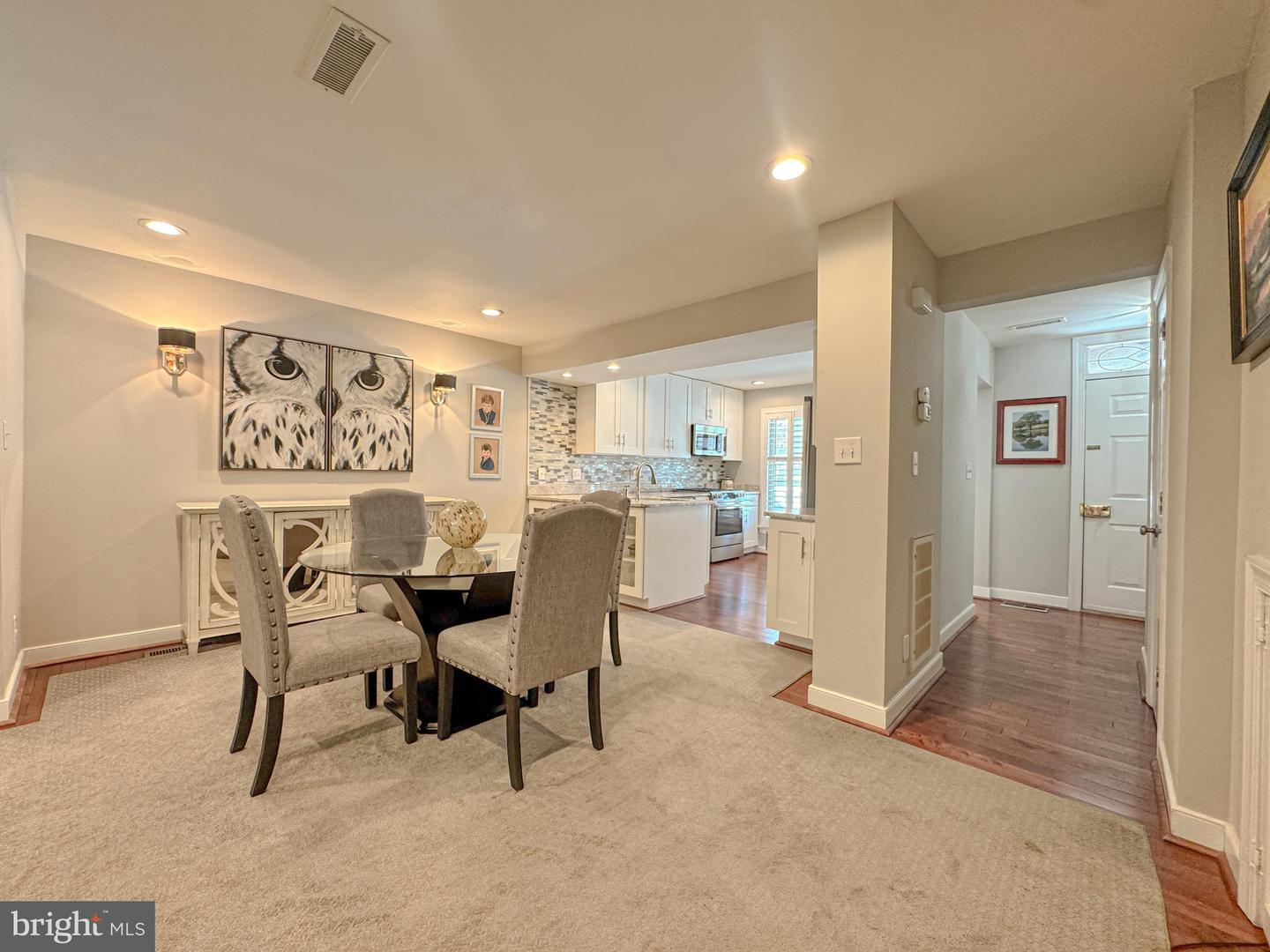 1306 KENMORE AVE #4, FREDERICKSBURG, Virginia 22401, 3 Bedrooms Bedrooms, ,3 BathroomsBathrooms,Residential,For sale,1306 KENMORE AVE #4,VAFB2009508 MLS # VAFB2009508