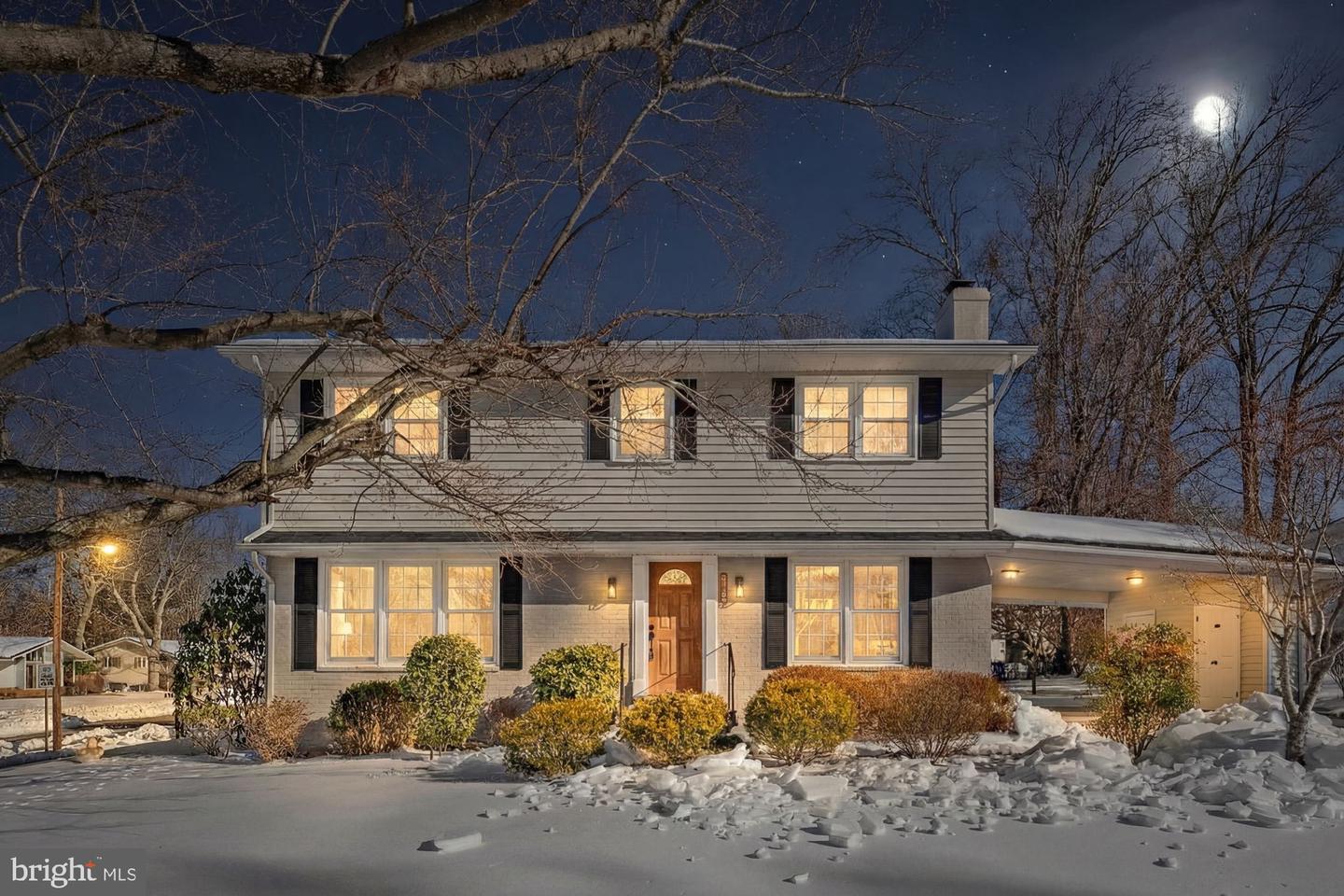 8612 COTTAGE ST SW, VIENNA, Virginia 22180, 4 Bedrooms Bedrooms, ,3 BathroomsBathrooms,Residential,For sale,8612 COTTAGE ST SW,VAFX2285420 MLS # VAFX2285420