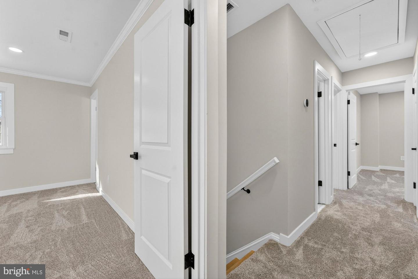 8612 COTTAGE ST SW, VIENNA, Virginia 22180, 4 Bedrooms Bedrooms, ,3 BathroomsBathrooms,Residential,For sale,8612 COTTAGE ST SW,VAFX2285420 MLS # VAFX2285420