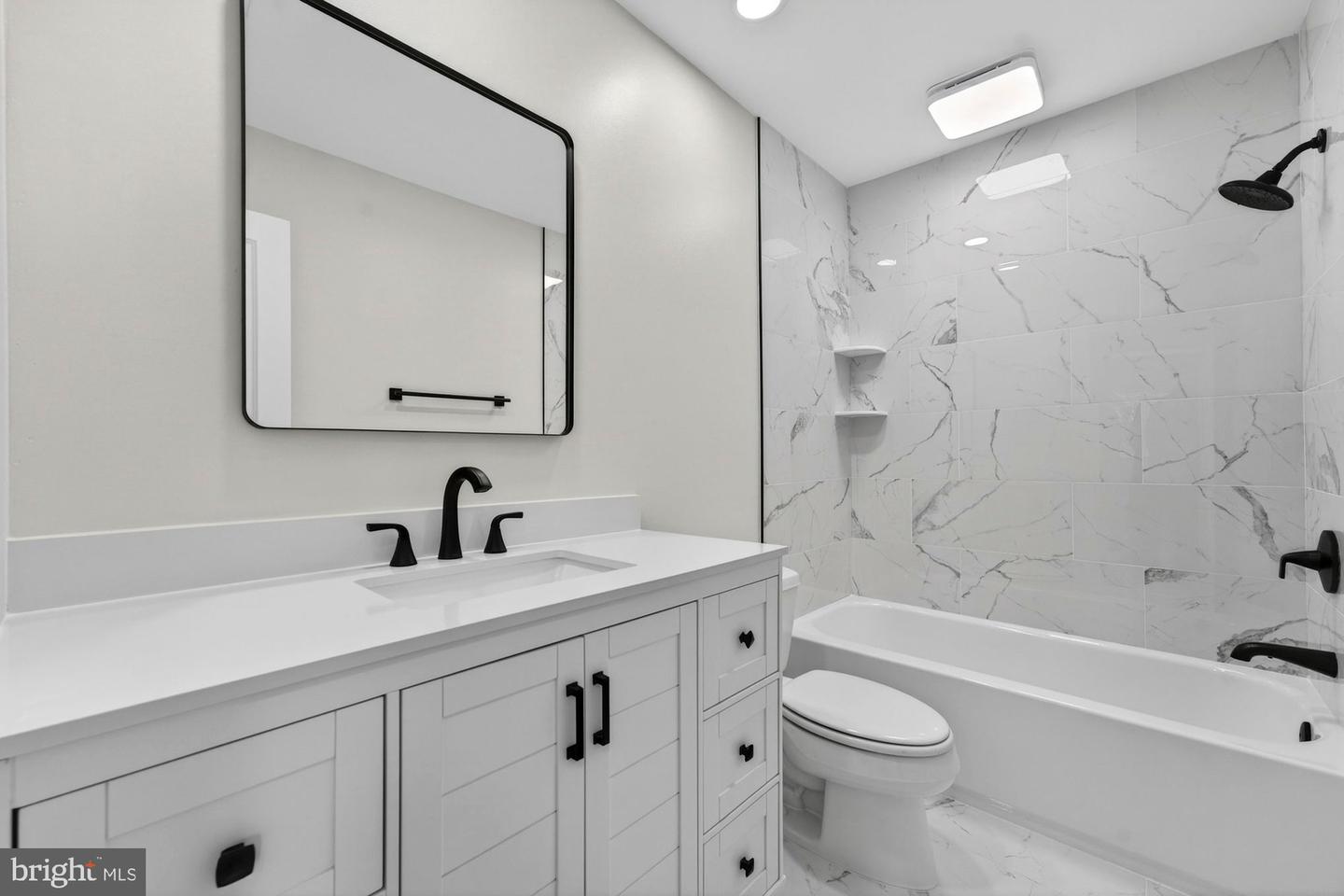 8612 COTTAGE ST SW, VIENNA, Virginia 22180, 4 Bedrooms Bedrooms, ,3 BathroomsBathrooms,Residential,For sale,8612 COTTAGE ST SW,VAFX2285420 MLS # VAFX2285420