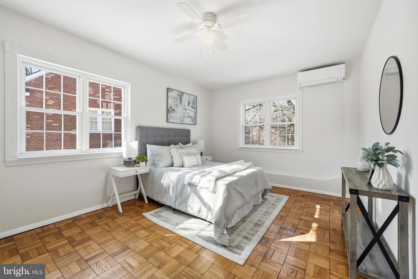 3608 GREENWAY PL, ALEXANDRIA, Virginia 22302, 2 Bedrooms Bedrooms, ,1 BathroomBathrooms,Residential,For sale,3608 GREENWAY PL,VAAX2053074 MLS # VAAX2053074