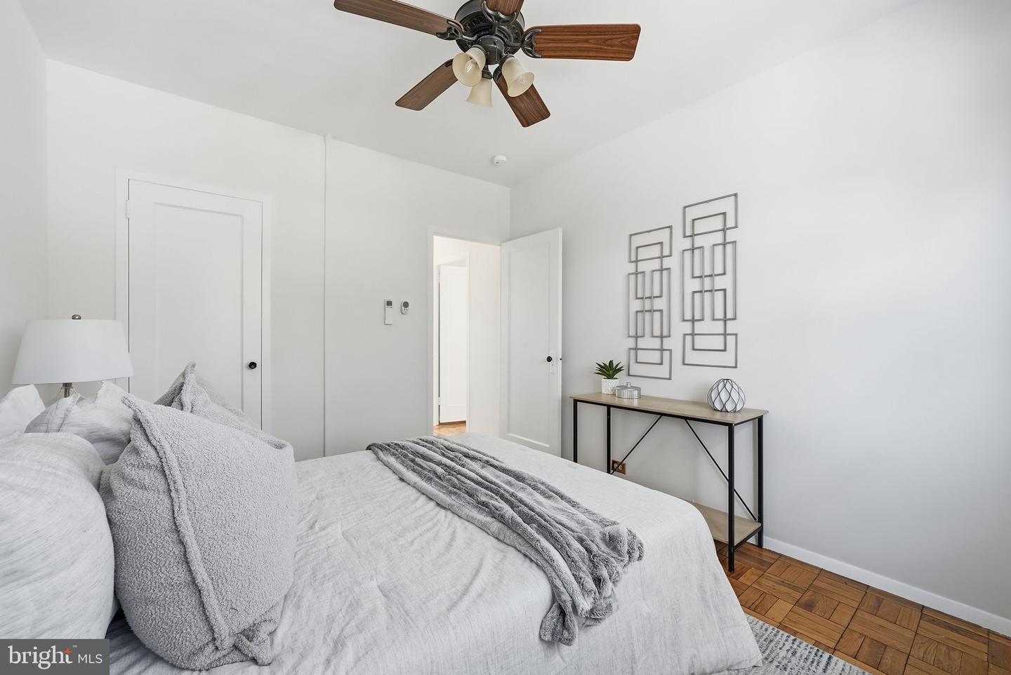 3608 GREENWAY PL, ALEXANDRIA, Virginia 22302, 2 Bedrooms Bedrooms, ,1 BathroomBathrooms,Residential,For sale,3608 GREENWAY PL,VAAX2053074 MLS # VAAX2053074