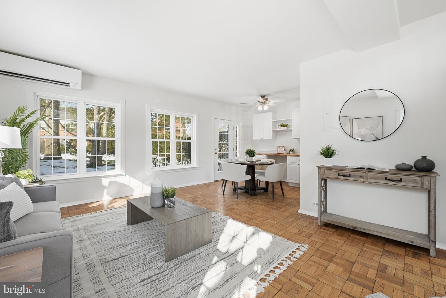 3608 GREENWAY PL, ALEXANDRIA, Virginia 22302, 2 Bedrooms Bedrooms, ,1 BathroomBathrooms,Residential,For sale,3608 GREENWAY PL,VAAX2053074 MLS # VAAX2053074