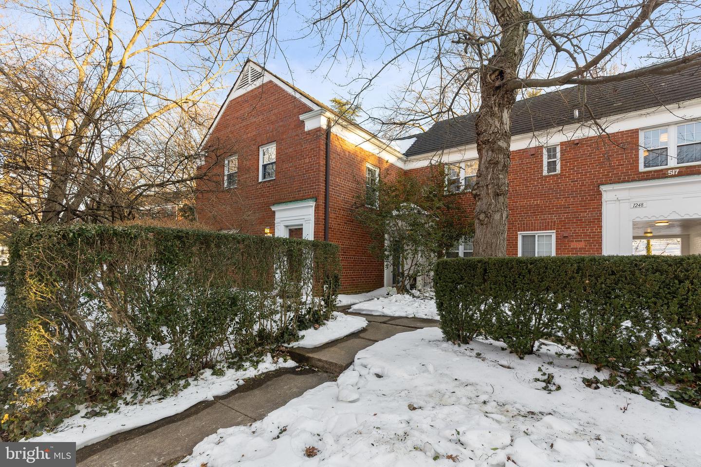 1244 MARTHA CUSTIS DR, ALEXANDRIA, Virginia 22302, 1 Bedroom Bedrooms, ,1 BathroomBathrooms,Residential,For sale,1244 MARTHA CUSTIS DR,VAAX2053102 MLS # VAAX2053102