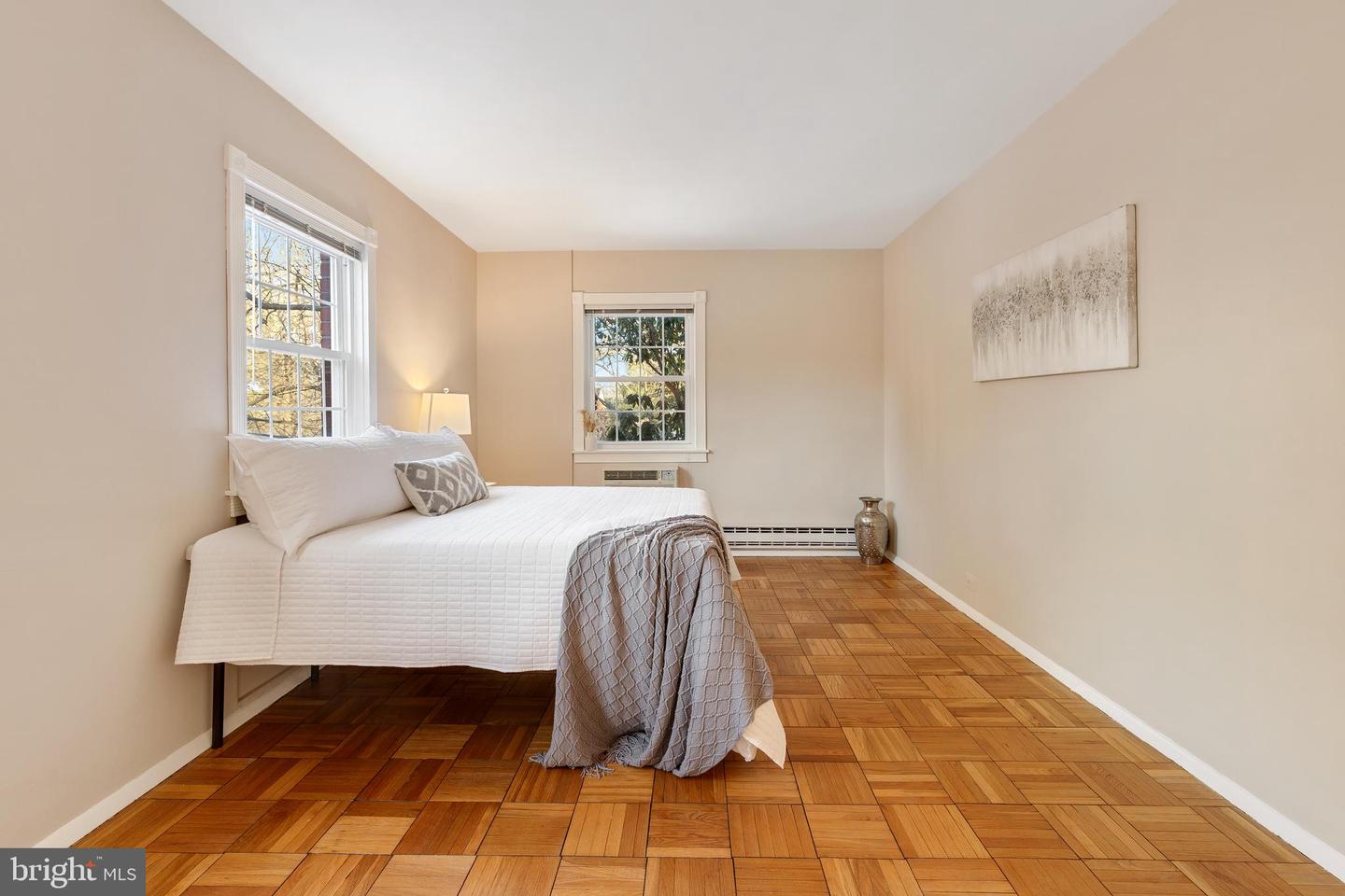 1244 MARTHA CUSTIS DR, ALEXANDRIA, Virginia 22302, 1 Bedroom Bedrooms, ,1 BathroomBathrooms,Residential,For sale,1244 MARTHA CUSTIS DR,VAAX2053102 MLS # VAAX2053102