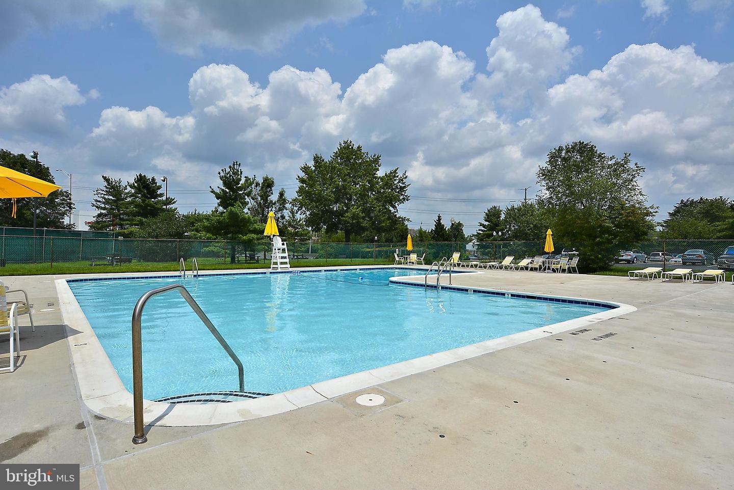 1244 MARTHA CUSTIS DR, ALEXANDRIA, Virginia 22302, 1 Bedroom Bedrooms, ,1 BathroomBathrooms,Residential,For sale,1244 MARTHA CUSTIS DR,VAAX2053102 MLS # VAAX2053102