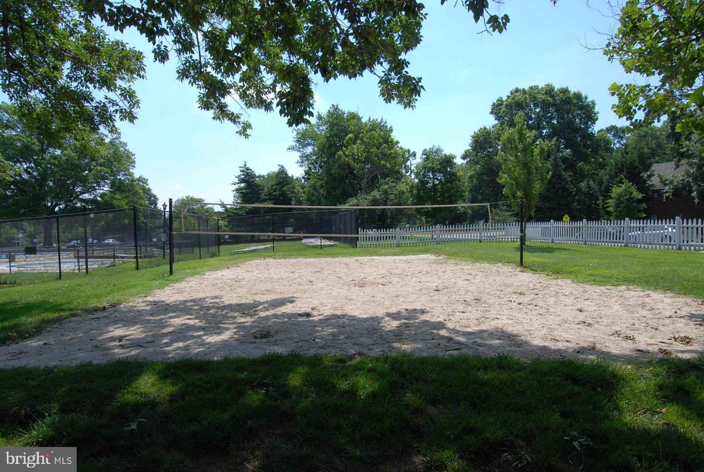 1244 MARTHA CUSTIS DR, ALEXANDRIA, Virginia 22302, 1 Bedroom Bedrooms, ,1 BathroomBathrooms,Residential,For sale,1244 MARTHA CUSTIS DR,VAAX2053102 MLS # VAAX2053102