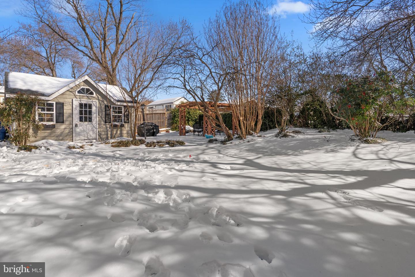 7005 GROVE RD, ALEXANDRIA, Virginia 22306, 3 Bedrooms Bedrooms, ,1 BathroomBathrooms,Residential,For sale,7005 GROVE RD,VAFX2285808 MLS # VAFX2285808