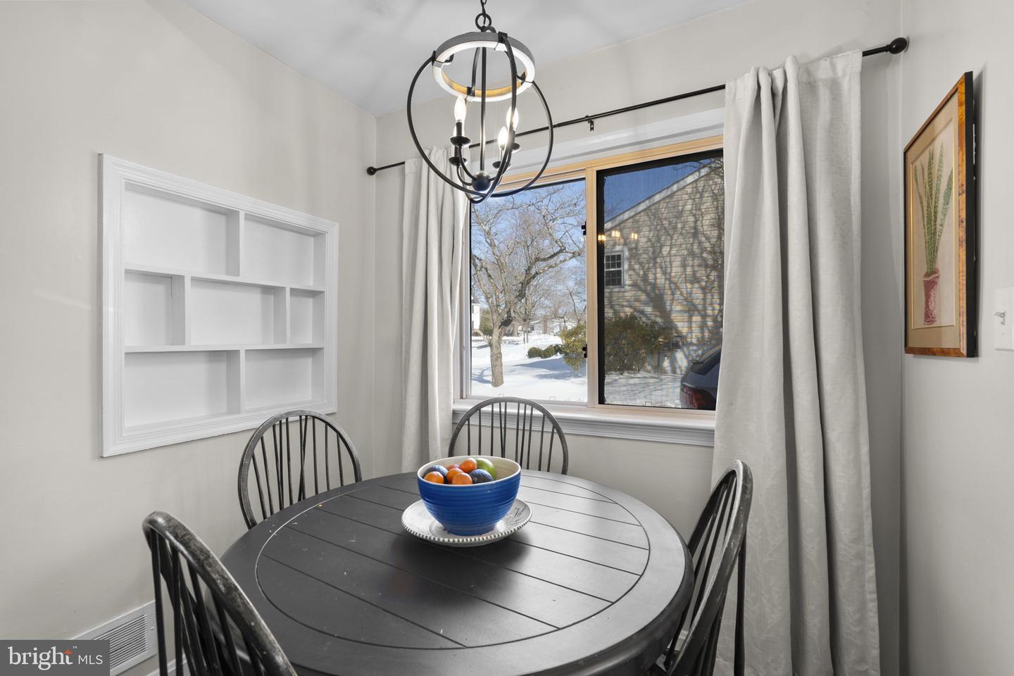 7005 GROVE RD, ALEXANDRIA, Virginia 22306, 3 Bedrooms Bedrooms, ,1 BathroomBathrooms,Residential,For sale,7005 GROVE RD,VAFX2285808 MLS # VAFX2285808