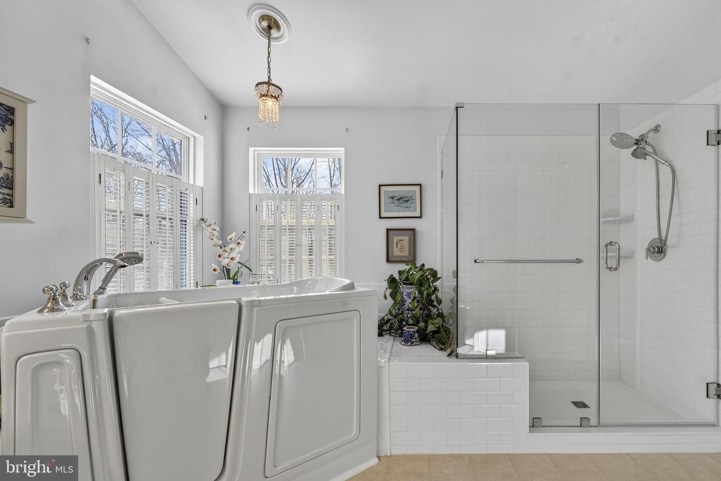 8372 TENBROOK DR, GAINESVILLE, Virginia 20155, 5 Bedrooms Bedrooms, ,3 BathroomsBathrooms,Residential,For sale,8372 TENBROOK DR,VAPW2110670 MLS # VAPW2110670