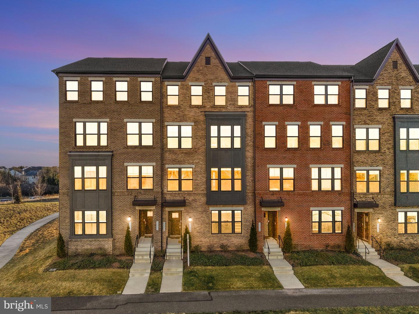 22530 WILSON VIEW TER, ASHBURN, Virginia 20148, 3 Bedrooms Bedrooms, ,2 BathroomsBathrooms,Residential,For sale,22530 WILSON VIEW TER,VALO2114110 MLS # VALO2114110 22530 WILSON VIEW TER, ASHBURN, Virginia 20148, 3 Bedrooms Bedrooms, ,2 BathroomsBathrooms,Residential,For sale,22530 WILSON VIEW TER,VALO2114110 MLS # VALO2114110