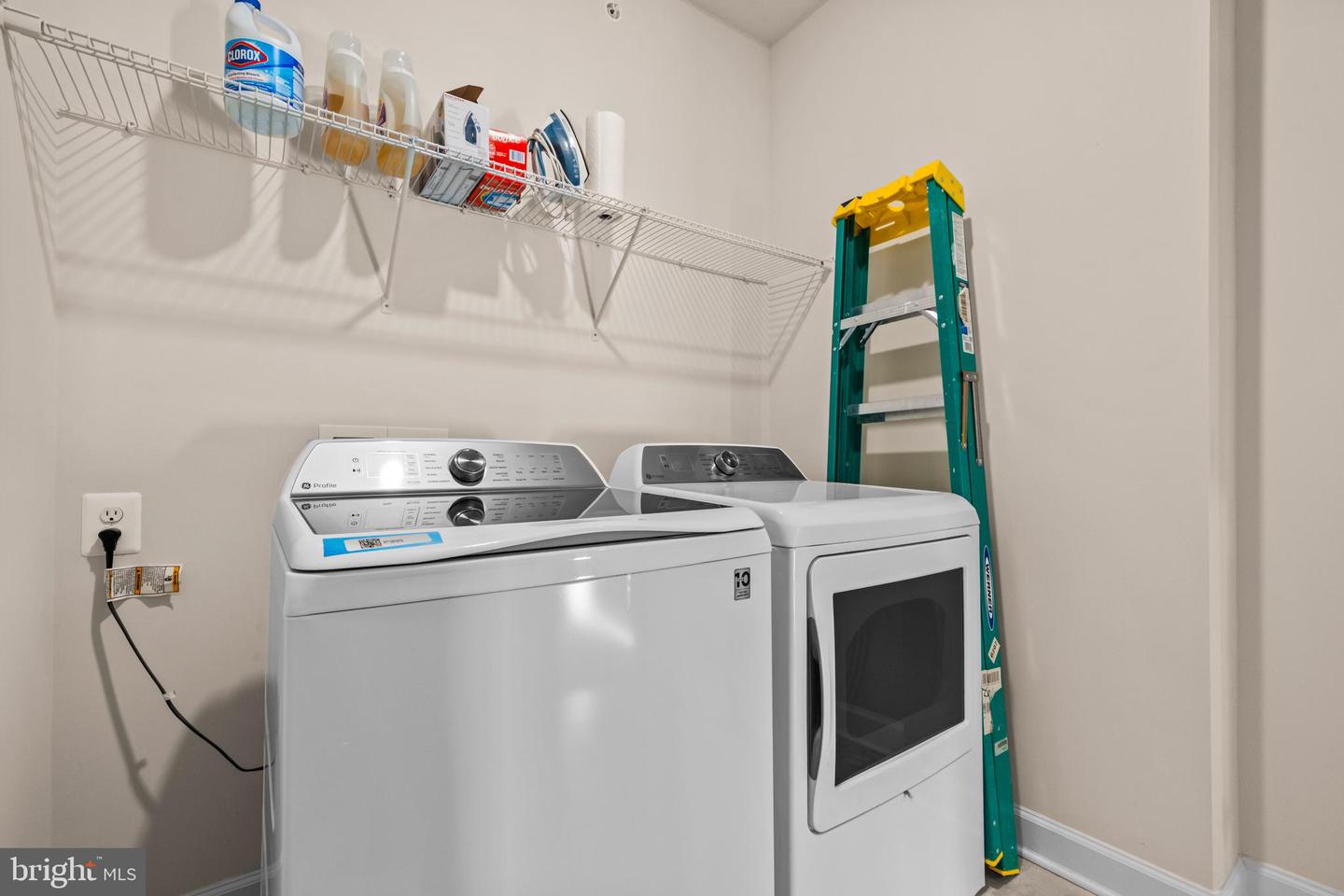 22530 WILSON VIEW TER, ASHBURN, Virginia 20148, 3 Bedrooms Bedrooms, ,2 BathroomsBathrooms,Residential,For sale,22530 WILSON VIEW TER,VALO2114110 MLS # VALO2114110 22530 WILSON VIEW TER, ASHBURN, Virginia 20148, 3 Bedrooms Bedrooms, ,2 BathroomsBathrooms,Residential,For sale,22530 WILSON VIEW TER,VALO2114110 MLS # VALO2114110