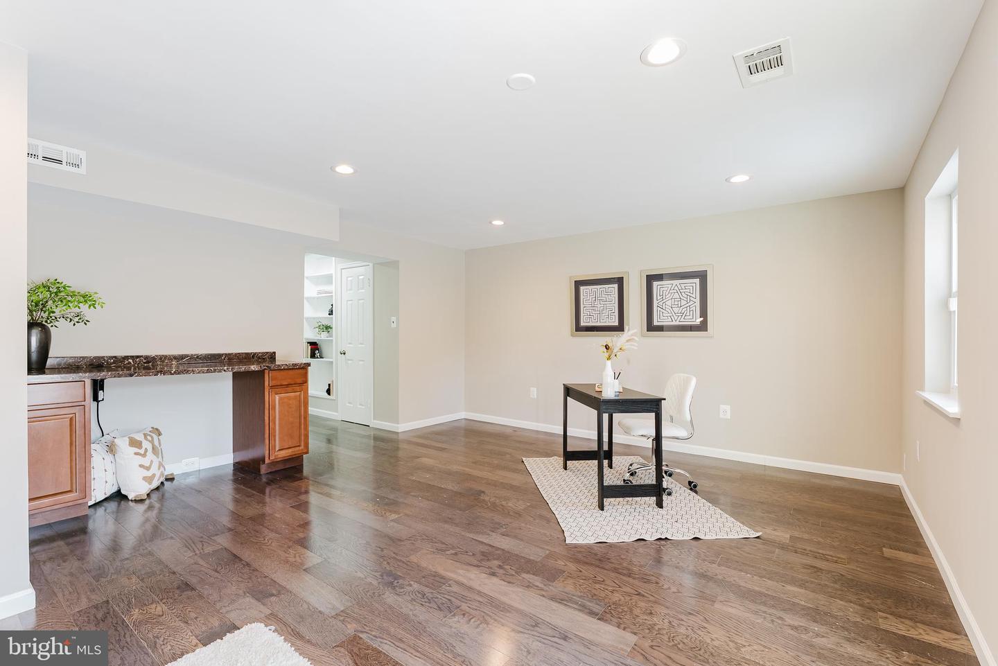 6360 DRACO ST, BURKE, Virginia 22015, 3 Bedrooms Bedrooms, ,3 BathroomsBathrooms,Residential,For sale,6360 DRACO ST,VAFX2286182 MLS # VAFX2286182 6360 DRACO ST, BURKE, Virginia 22015, 3 Bedrooms Bedrooms, ,3 BathroomsBathrooms,Residential,For sale,6360 DRACO ST,VAFX2286182 MLS # VAFX2286182