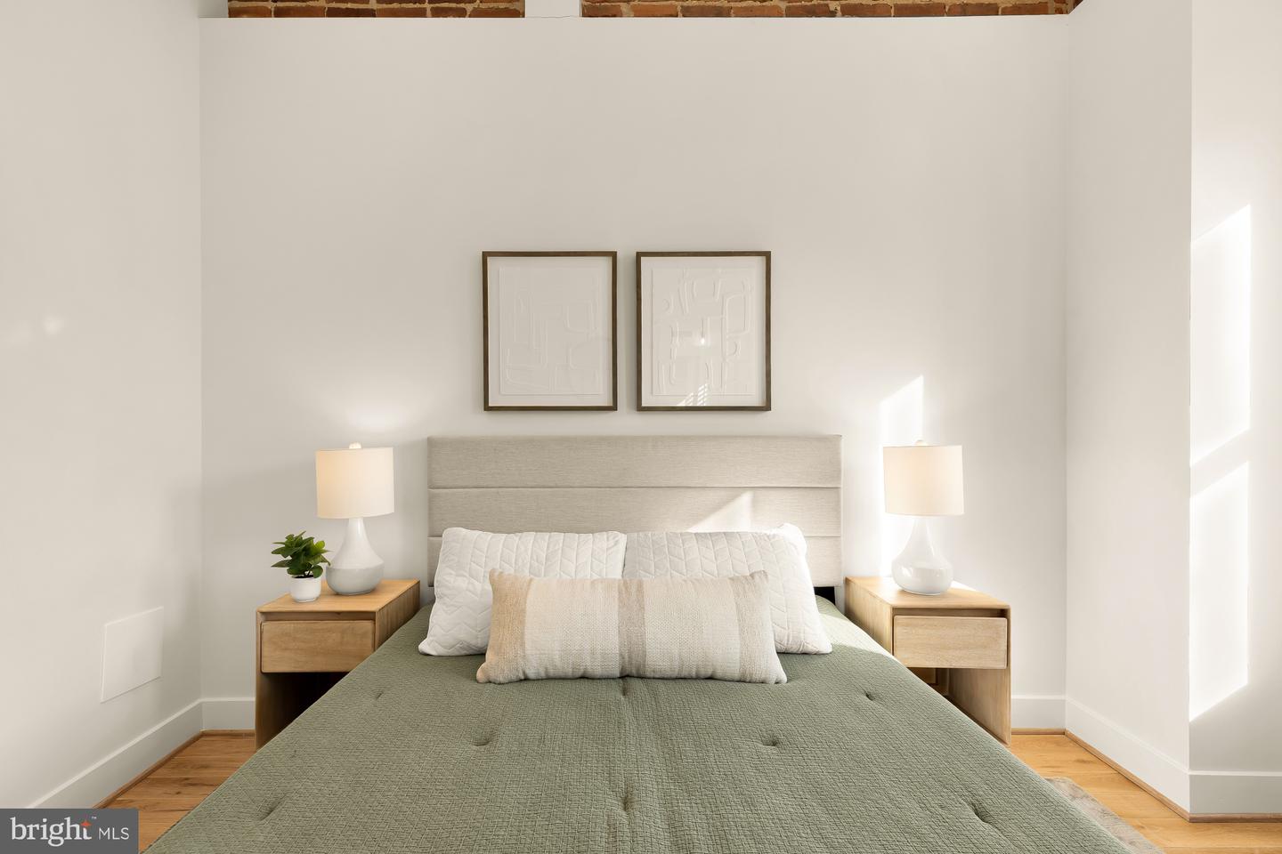 1304 EMERALD ST NE, WASHINGTON, District Of Columbia 20002, 3 Bedrooms Bedrooms, ,2 BathroomsBathrooms,Residential,For sale,1304 EMERALD ST NE,DCDC2242096 MLS # DCDC2242096