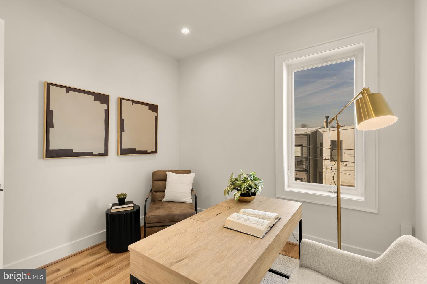 1304 EMERALD ST NE, WASHINGTON, District Of Columbia 20002, 3 Bedrooms Bedrooms, ,2 BathroomsBathrooms,Residential,For sale,1304 EMERALD ST NE,DCDC2242096 MLS # DCDC2242096