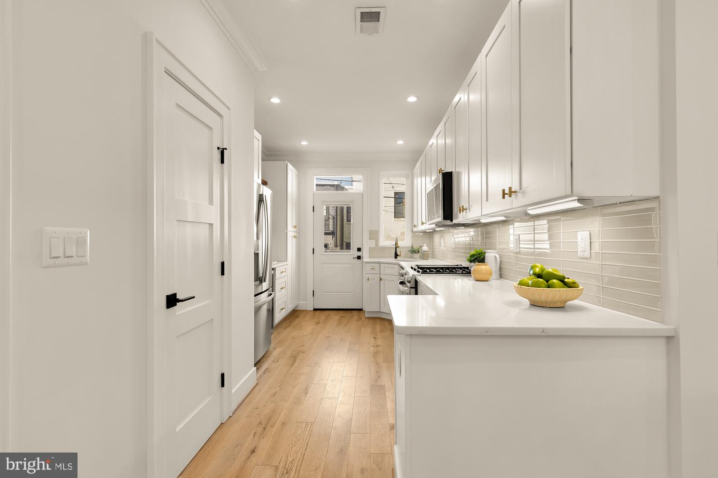 1304 EMERALD ST NE, WASHINGTON, District Of Columbia 20002, 3 Bedrooms Bedrooms, ,2 BathroomsBathrooms,Residential,For sale,1304 EMERALD ST NE,DCDC2242096 MLS # DCDC2242096