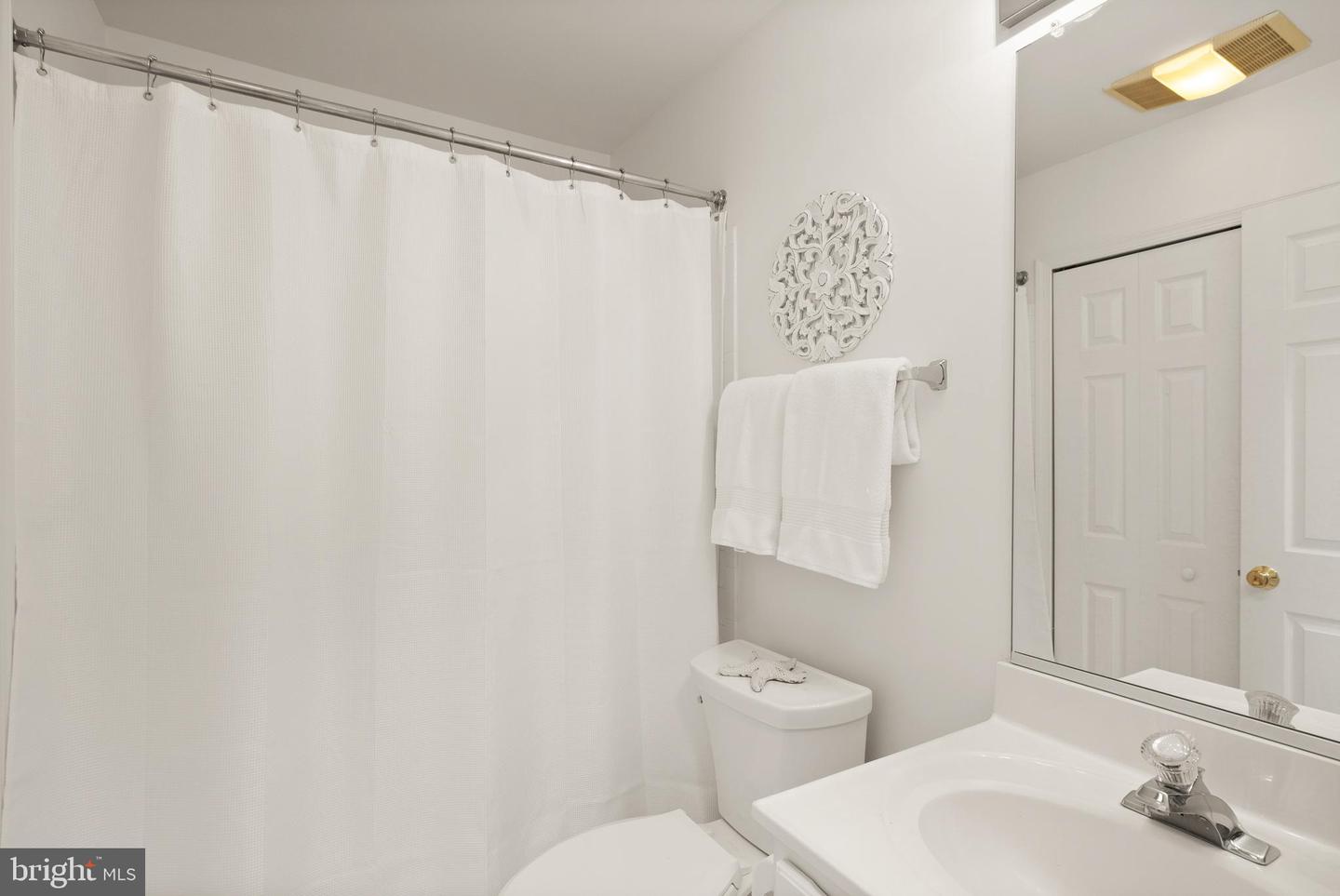 415 COMMONWEALTH AVE, ALEXANDRIA, Virginia 22301, 3 Bedrooms Bedrooms, ,3 BathroomsBathrooms,Residential,For sale,415 COMMONWEALTH AVE,VAAX2053332 MLS # VAAX2053332 415 COMMONWEALTH AVE, ALEXANDRIA, Virginia 22301, 3 Bedrooms Bedrooms, ,3 BathroomsBathrooms,Residential,For sale,415 COMMONWEALTH AVE,VAAX2053332 MLS # VAAX2053332