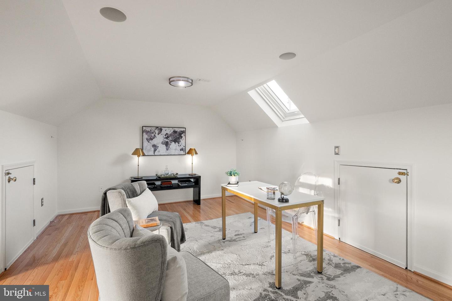 415 COMMONWEALTH AVE, ALEXANDRIA, Virginia 22301, 3 Bedrooms Bedrooms, ,3 BathroomsBathrooms,Residential,For sale,415 COMMONWEALTH AVE,VAAX2053332 MLS # VAAX2053332 415 COMMONWEALTH AVE, ALEXANDRIA, Virginia 22301, 3 Bedrooms Bedrooms, ,3 BathroomsBathrooms,Residential,For sale,415 COMMONWEALTH AVE,VAAX2053332 MLS # VAAX2053332