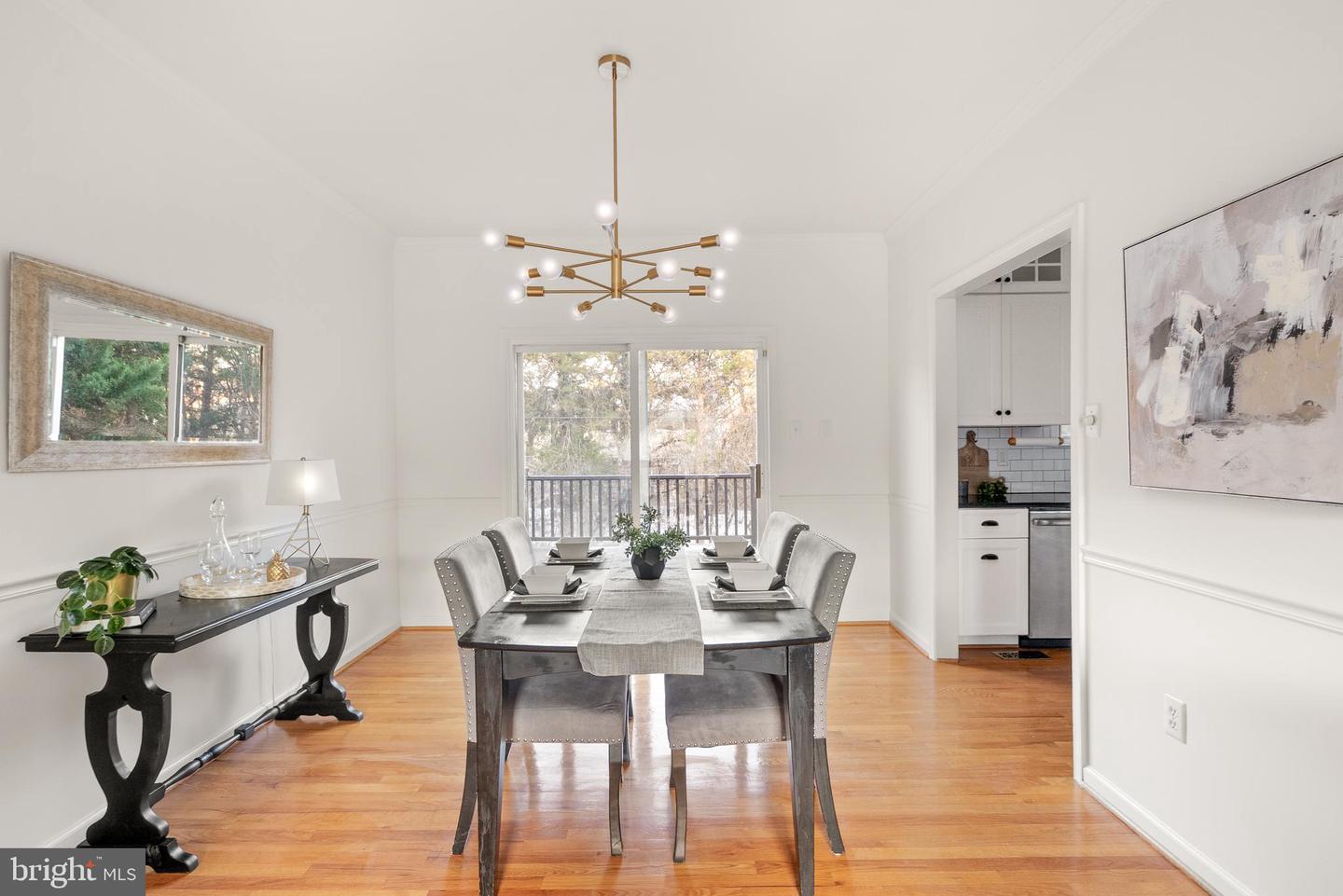 415 COMMONWEALTH AVE, ALEXANDRIA, Virginia 22301, 3 Bedrooms Bedrooms, ,3 BathroomsBathrooms,Residential,For sale,415 COMMONWEALTH AVE,VAAX2053332 MLS # VAAX2053332 415 COMMONWEALTH AVE, ALEXANDRIA, Virginia 22301, 3 Bedrooms Bedrooms, ,3 BathroomsBathrooms,Residential,For sale,415 COMMONWEALTH AVE,VAAX2053332 MLS # VAAX2053332