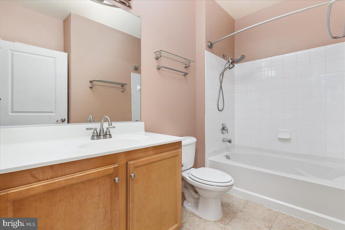 2655 PROSPERITY AVE #102, FAIRFAX, Virginia 22031, 1 Bedroom Bedrooms, ,1 BathroomBathrooms,Residential,For sale,2655 PROSPERITY AVE #102,VAFX2286696 MLS # VAFX2286696