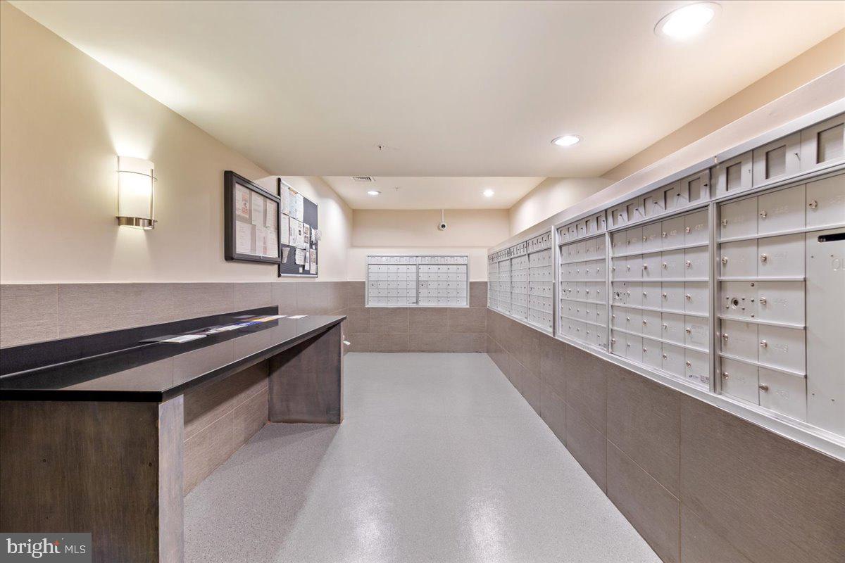 2655 PROSPERITY AVE #102, FAIRFAX, Virginia 22031, 1 Bedroom Bedrooms, ,1 BathroomBathrooms,Residential,For sale,2655 PROSPERITY AVE #102,VAFX2286696 MLS # VAFX2286696