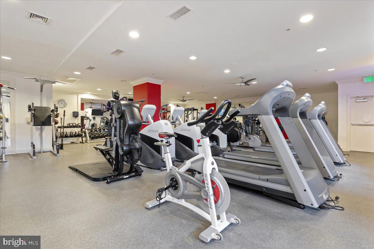 2655 PROSPERITY AVE #102, FAIRFAX, Virginia 22031, 1 Bedroom Bedrooms, ,1 BathroomBathrooms,Residential,For sale,2655 PROSPERITY AVE #102,VAFX2286696 MLS # VAFX2286696