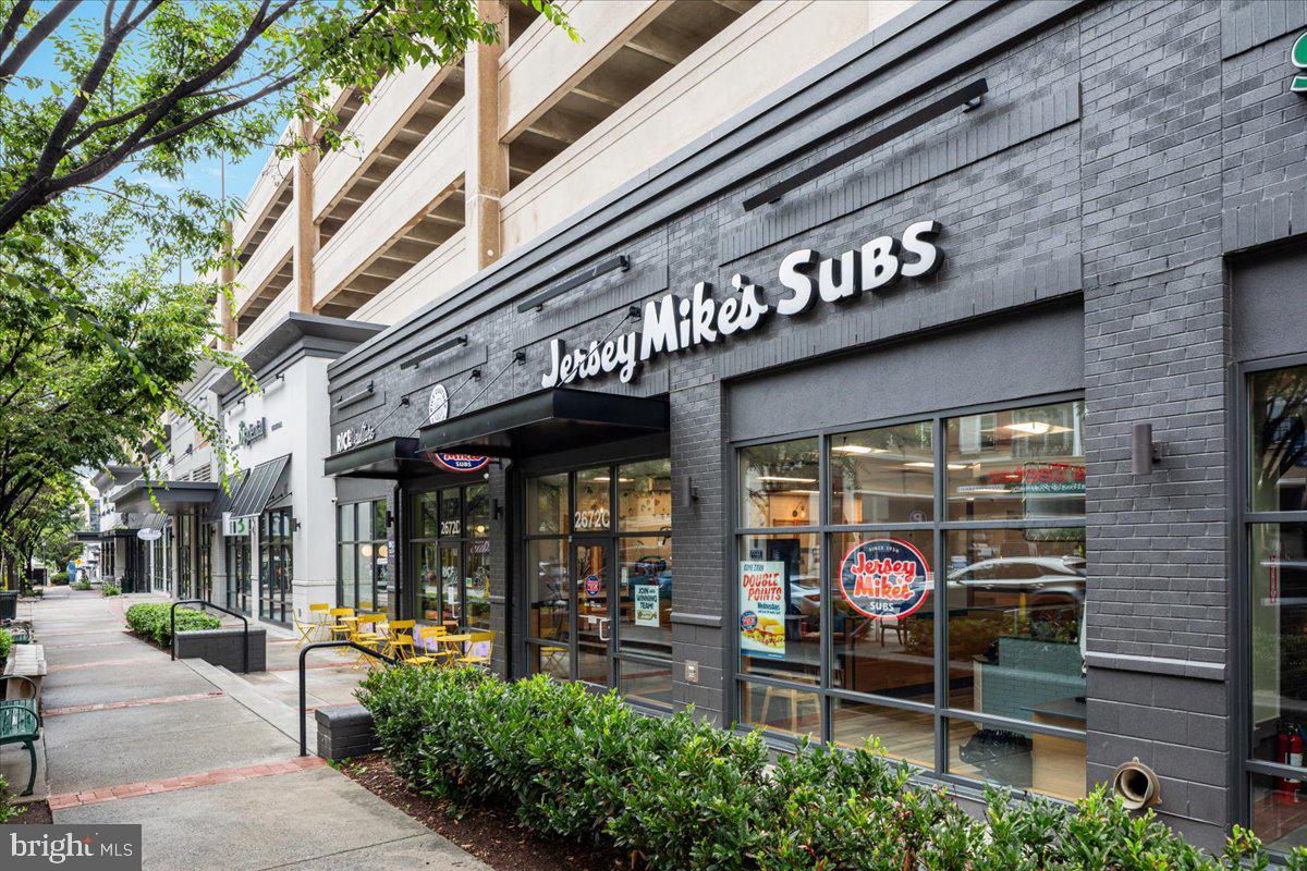 2655 PROSPERITY AVE #102, FAIRFAX, Virginia 22031, 1 Bedroom Bedrooms, ,1 BathroomBathrooms,Residential,For sale,2655 PROSPERITY AVE #102,VAFX2286696 MLS # VAFX2286696