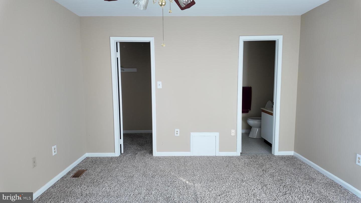 9064 MCRAE CT, MANASSAS, Virginia 20110, 2 Bedrooms Bedrooms, ,2 BathroomsBathrooms,Residential,For sale,9064 MCRAE CT,VAMN2010000 MLS # VAMN2010000