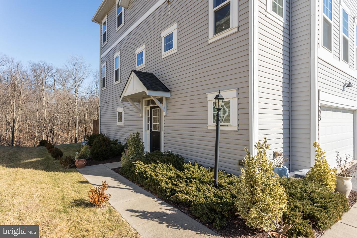 225 PATCHWORK DR, STEPHENSON, Virginia 22656, 3 Bedrooms Bedrooms, 15 Rooms Rooms,3 BathroomsBathrooms,Residential,For sale,225 PATCHWORK DR,VAFV2039154 MLS # VAFV2039154 225 PATCHWORK DR, STEPHENSON, Virginia 22656, 3 Bedrooms Bedrooms, 15 Rooms Rooms,3 BathroomsBathrooms,Residential,For sale,225 PATCHWORK DR,VAFV2039154 MLS # VAFV2039154