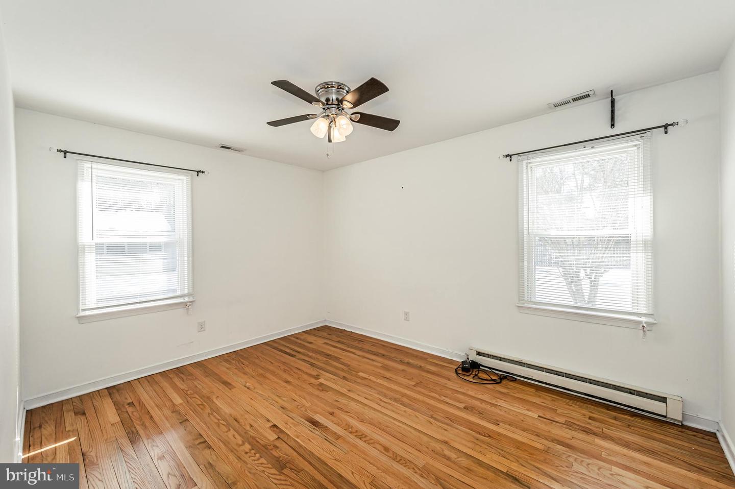 8500 SEDGEMOOR DR, HENRICO, Virginia 23228, 3 Bedrooms Bedrooms, ,1 BathroomBathrooms,Residential,For sale,8500 SEDGEMOOR DR,VAHN2001148 MLS # VAHN2001148 8500 SEDGEMOOR DR, HENRICO, Virginia 23228, 3 Bedrooms Bedrooms, ,1 BathroomBathrooms,Residential,For sale,8500 SEDGEMOOR DR,VAHN2001148 MLS # VAHN2001148