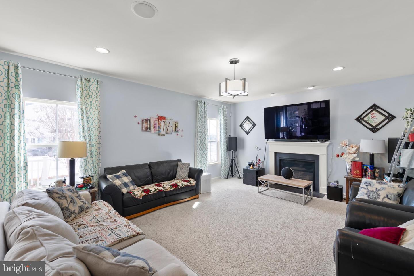 100 FLYFOOT DR, STEPHENSON, Virginia 22656, 4 Bedrooms Bedrooms, 8 Rooms Rooms,3 BathroomsBathrooms,Residential,For sale,100 FLYFOOT DR,VAFV2039162 MLS # VAFV2039162