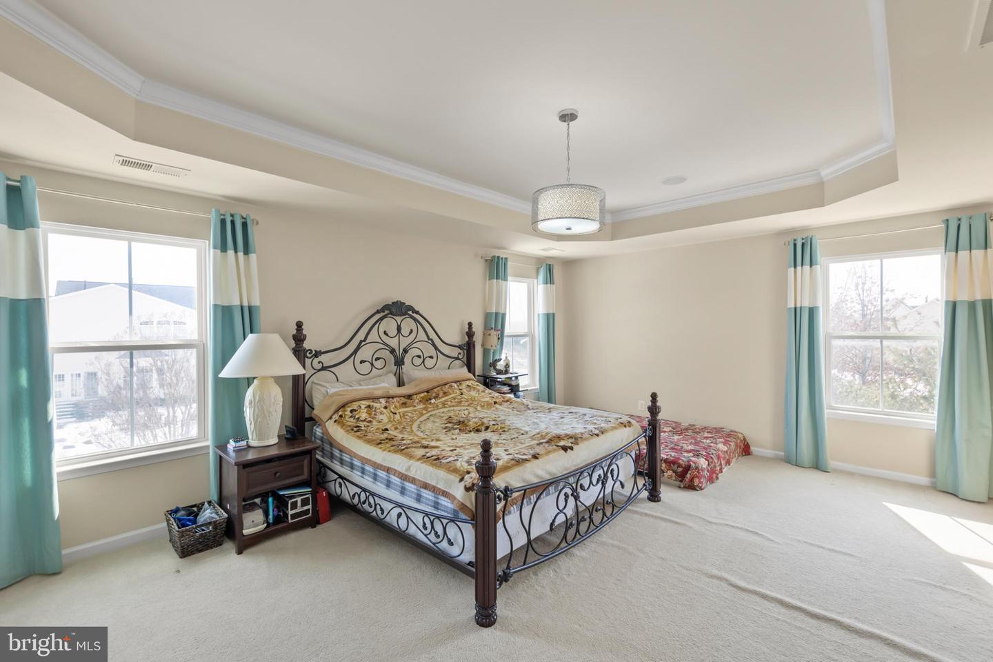 100 FLYFOOT DR, STEPHENSON, Virginia 22656, 4 Bedrooms Bedrooms, 8 Rooms Rooms,3 BathroomsBathrooms,Residential,For sale,100 FLYFOOT DR,VAFV2039162 MLS # VAFV2039162