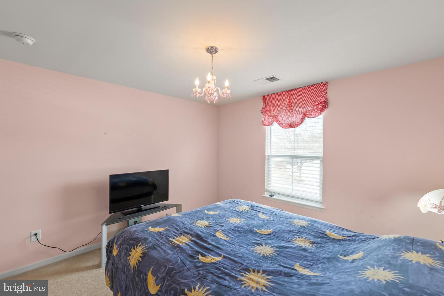 100 FLYFOOT DR, STEPHENSON, Virginia 22656, 4 Bedrooms Bedrooms, 8 Rooms Rooms,3 BathroomsBathrooms,Residential,For sale,100 FLYFOOT DR,VAFV2039162 MLS # VAFV2039162