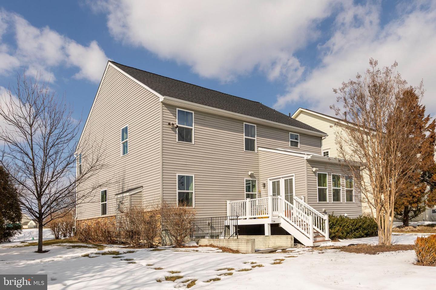 100 FLYFOOT DR, STEPHENSON, Virginia 22656, 4 Bedrooms Bedrooms, 8 Rooms Rooms,3 BathroomsBathrooms,Residential,For sale,100 FLYFOOT DR,VAFV2039162 MLS # VAFV2039162