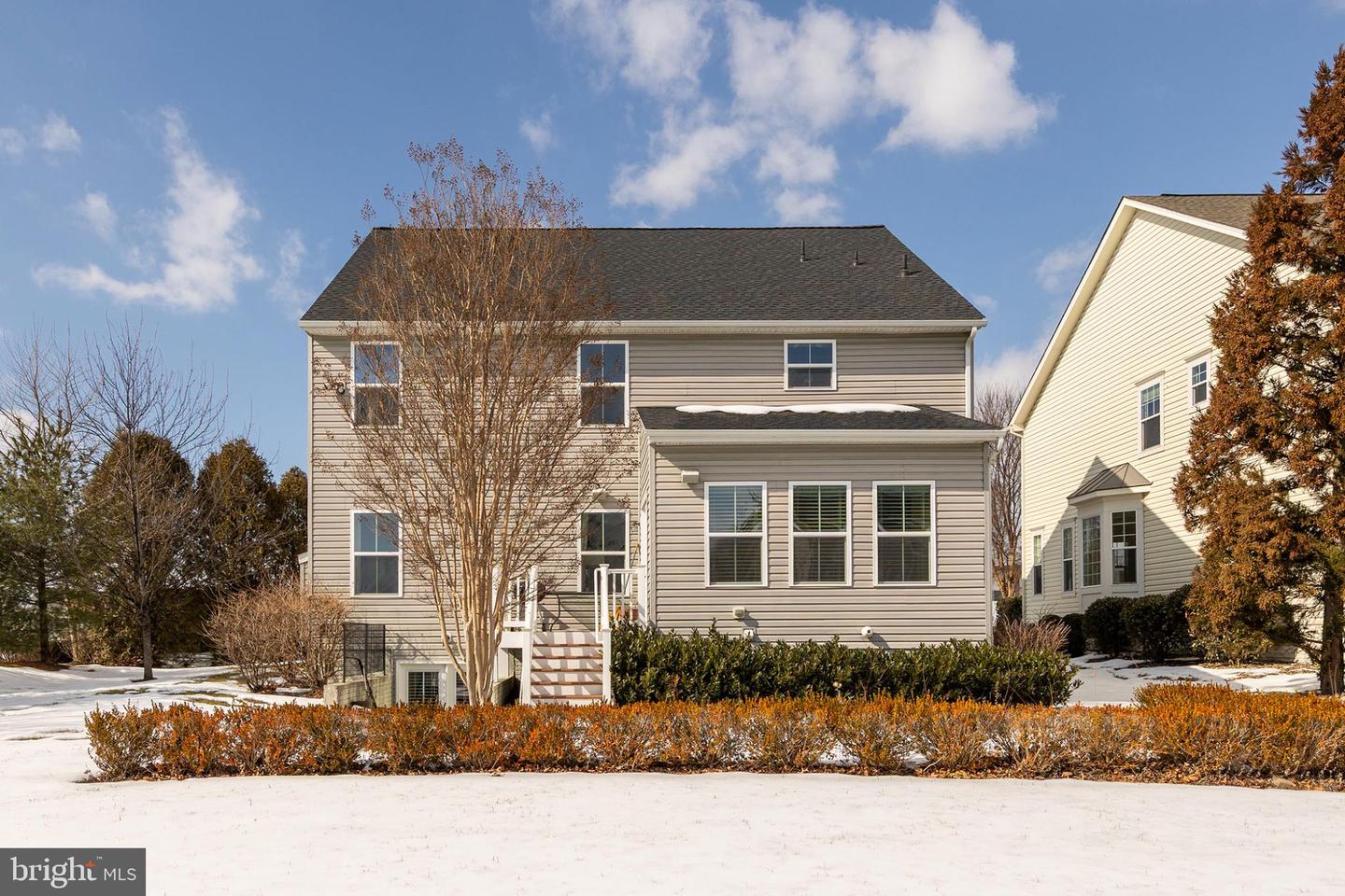 100 FLYFOOT DR, STEPHENSON, Virginia 22656, 4 Bedrooms Bedrooms, 8 Rooms Rooms,3 BathroomsBathrooms,Residential,For sale,100 FLYFOOT DR,VAFV2039162 MLS # VAFV2039162