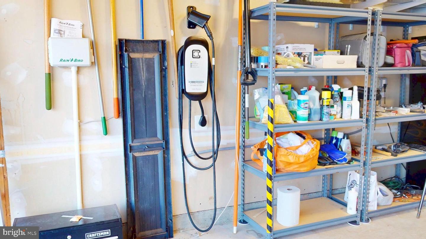 47421 RIVER CREST ST, STERLING, Virginia 20165, 4 Bedrooms Bedrooms, 8 Rooms Rooms,3 BathroomsBathrooms,Residential,For sale,47421 RIVER CREST ST,VALO2114450 MLS # VALO2114450