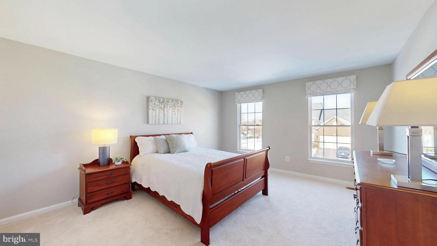 47421 RIVER CREST ST, STERLING, Virginia 20165, 4 Bedrooms Bedrooms, 8 Rooms Rooms,3 BathroomsBathrooms,Residential,For sale,47421 RIVER CREST ST,VALO2114450 MLS # VALO2114450