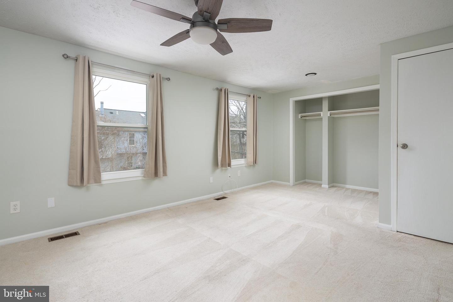 7476 WOUNDED KNEE RD, LORTON, Virginia 22079, 2 Bedrooms Bedrooms, ,2 BathroomsBathrooms,Residential,For sale,7476 WOUNDED KNEE RD,VAFX2287244 MLS # VAFX2287244 7476 WOUNDED KNEE RD, LORTON, Virginia 22079, 2 Bedrooms Bedrooms, ,2 BathroomsBathrooms,Residential,For sale,7476 WOUNDED KNEE RD,VAFX2287244 MLS # VAFX2287244