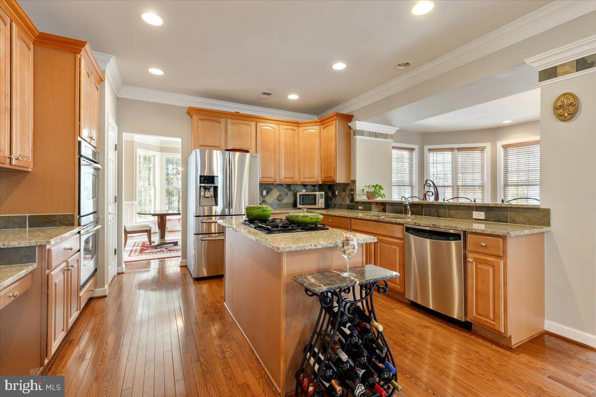 13714 MONET CT, CHANTILLY, Virginia 20151, 4 Bedrooms Bedrooms, ,3 BathroomsBathrooms,Residential,For sale,13714 MONET CT,VAFX2287252 MLS # VAFX2287252 13714 MONET CT, CHANTILLY, Virginia 20151, 4 Bedrooms Bedrooms, ,3 BathroomsBathrooms,Residential,For sale,13714 MONET CT,VAFX2287252 MLS # VAFX2287252