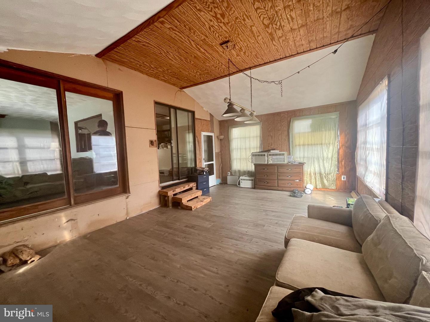 305 RICKARD PL, RILEYVILLE, Virginia 22650, 2 Bedrooms Bedrooms, ,1 BathroomBathrooms,Residential,For sale,305 RICKARD PL,VAPA2005922 MLS # VAPA2005922 305 RICKARD PL, RILEYVILLE, Virginia 22650, 2 Bedrooms Bedrooms, ,1 BathroomBathrooms,Residential,For sale,305 RICKARD PL,VAPA2005922 MLS # VAPA2005922