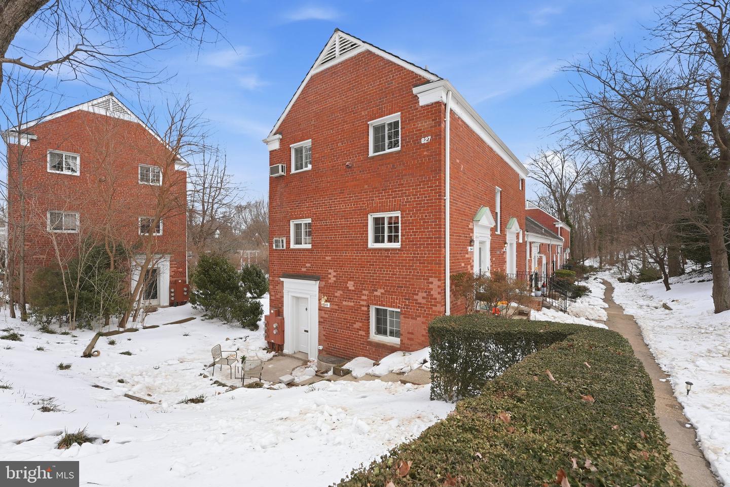 3343 MARTHA CUSTIS DR, ALEXANDRIA, Virginia 22302, 1 Bedroom Bedrooms, ,1 BathroomBathrooms,Residential,For sale,3343 MARTHA CUSTIS DR,VAAX2053498 MLS # VAAX2053498